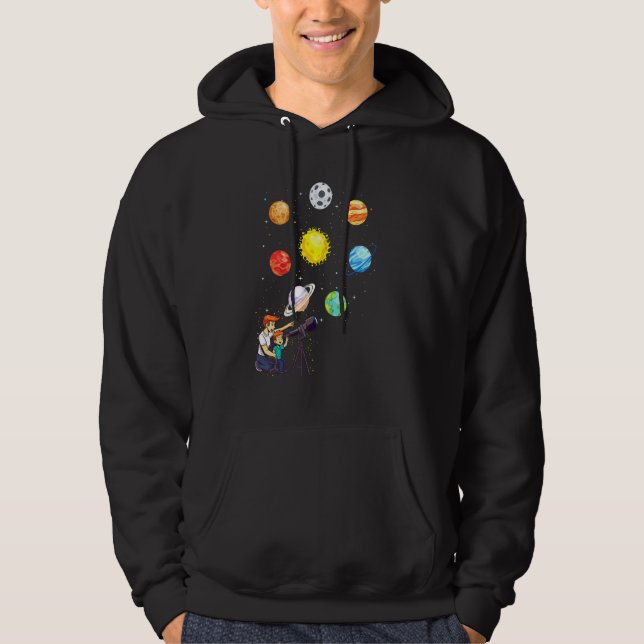 Beskrivning av Planets Sol Hoodie (Framsida)