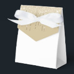Beskrivningsboxen Glitter Drip Party Presentaskar<br><div class="desc">Parti-affisch visas med en champagne färg faux glitter drop-utskrift på framsidan. Perfekt för behandling av gåva ge. Anpassa det här objektet eller köp som det är. Tips! Lägg till dina underbara behandlingar och lägg till ett sött band. Licensierad utskrift</div>