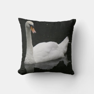 BeSnyval White Svan Pillow Kudde