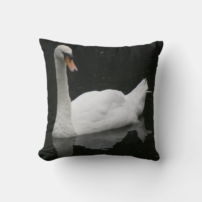 BeSnyval White Svan Pillow Kudde (Framsida)