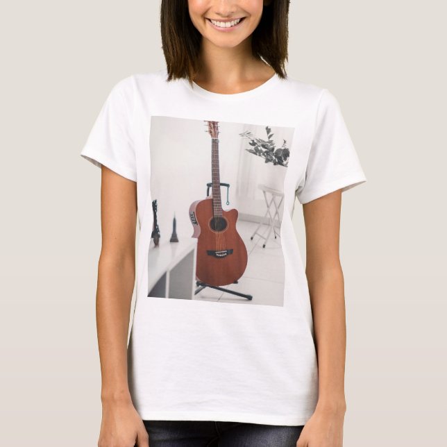 Best Bassistance Gift T Shirt (Framsida)