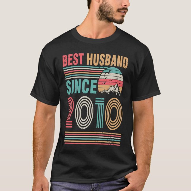 Best Husband Since 2010 Happy Wife Bride Groom Wed T Shirt (Framsida)