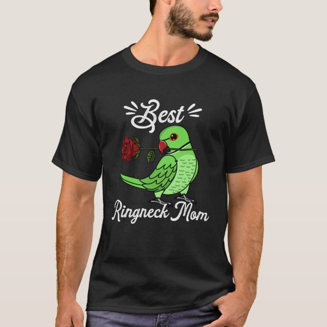 Best Parrot Mom I Green Indian Ringneck T Shirt (Framsida)