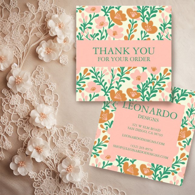 Beställ TACK Cute Anpassningsbar Rosa Blommigt Flo Fyrkantigt Visitkort (Colorful floral botanical pattern on these peach fuzz custom order thank you business cards)