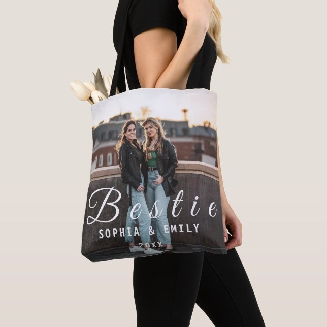 Bestie Photo Collage Tote Bag – Custom Names & Yea Tygkasse (Närbild)