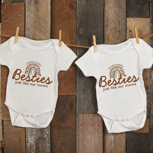 Besviteter precis som vår Mammor Anpassningsbar Bo T Shirt