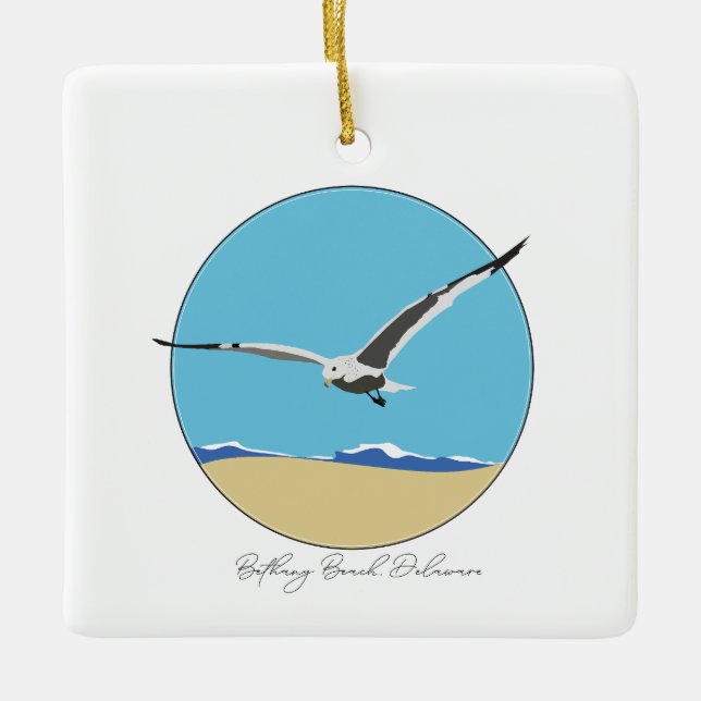 Bethany Beach, Delaware Sea Gull over Beach Julgransprydnad Keramik (Framsida)