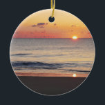 Bethany Beach Sunrise II Julgransprydnad Keramik<br><div class="desc">Vissa stränder vid Öster Kusten är fullt av människor och byggnad och andra är fullt av naturen. Här är ett soluppsstrandfoto från en tyst strand i Delaware, Bethany Beach, under lågsäsongen i april. Det här fotot är det andra i en serie med två. Det här bild är också tapet i...</div>