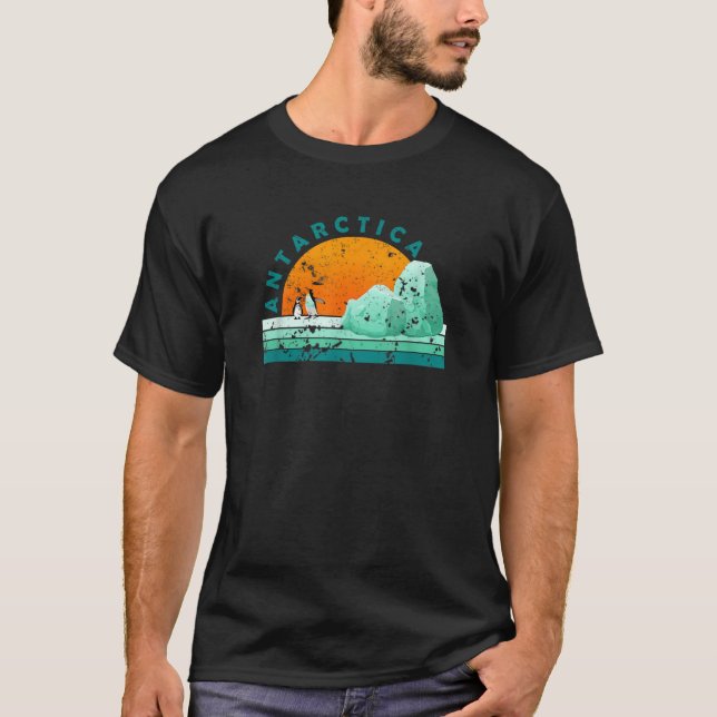 Bethcentral Vacation Gifts Antarctica Tourist Vint T Shirt (Framsida)