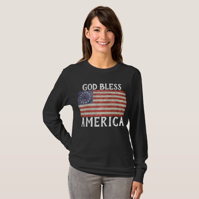 Betsy Ross Flagga långärmad välsigna dig Amerika T Shirt (Hel framsida)