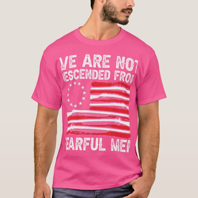 Betsy Ross USA flagga militärarméns Gun 4:e juli T Shirt (Framsida)