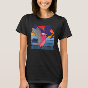 Bevingad Enhörning I Skrikande Rosabrustad Galah K T Shirt