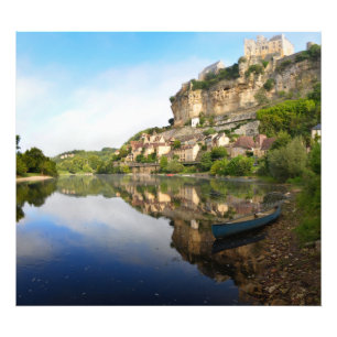 Beynac-et-Cazenac och tryck för Dordogne flodfoto