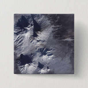 Bezymianny Volcano uppvisar en blygsam plume Knapp