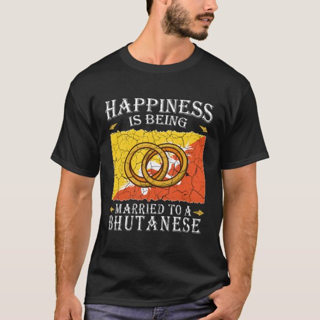 Bhutanese Giftermål Bhutan Married Flagga Wedded C T Shirt (Framsida)
