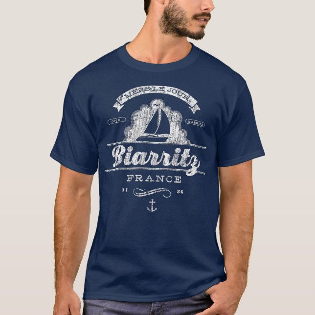 Biarritz Sailboat-Vintage Nautical Throwback T Shirt (Framsida)