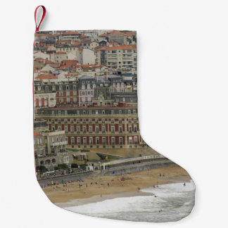 Biarritz-stranden, Belle Époque-arkitektur. Liten Julstrumpa