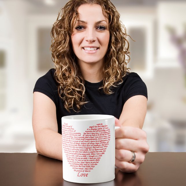 Bibelcitat 1 Corinthians 13 Kärlek Heart Art Desig Kaffemugg (Love bible quote typography art red heart mug for Christians who love scripture )