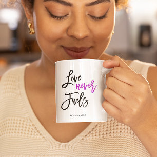 Bibelversa Kärlek misslyckas aldrig Kaffemugg