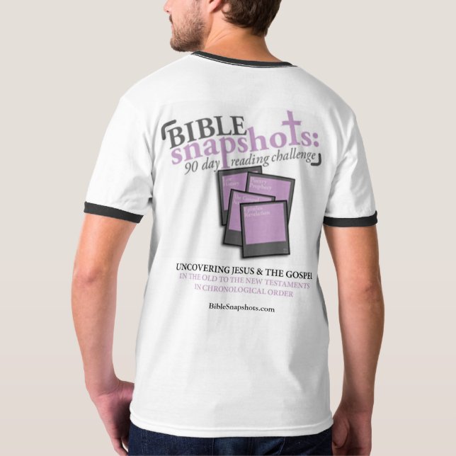 BIBLE SNAPSHOTS: 90-dagars läsutmaningar T-shirt (Hel baksida)