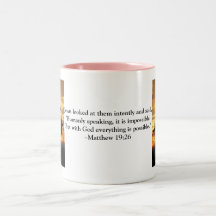 Bible Verse Coffee Mugg Rosa - Matthew 19:26