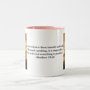 Bible Verse Coffee Mugg Rosa - Matthew 19:26