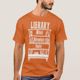 Bibliotek Bokar där Äventyr börjar T Shirt
