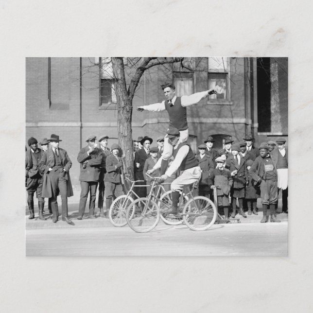 Bicycle Trick Riding, 1920-talet Vykort (Framsida)