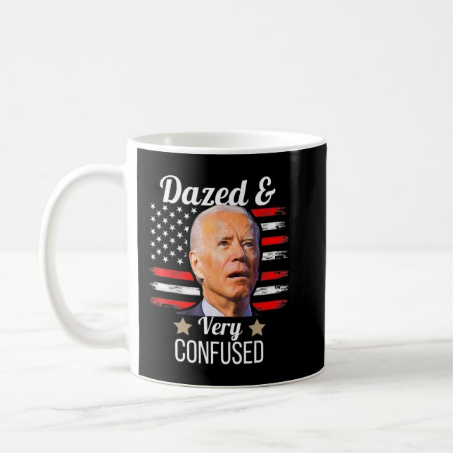 Biden Dazed och mycket förvirrad Tiedye Anti Joe B Kaffemugg (Vänster)