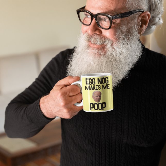 BIDEN FUNNY CHRISTMAS EGG NOG GER MIG POOP KAFFEMUGG (Skapare uppladdad)