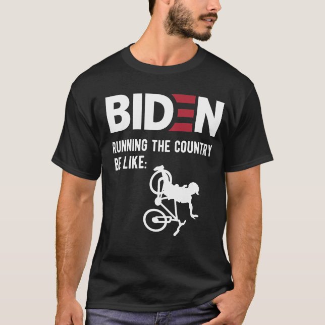  Biden Runthe Land, Anti Biden meme T Shirt (Framsida)
