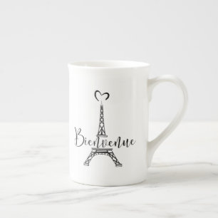 "Bienvenue" (Välkommen i Fransk) Benporslin Mugg