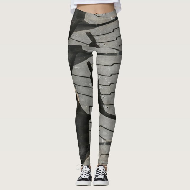 Big Automotive Car old däck Black Roadtrips Leggings (Framsida)