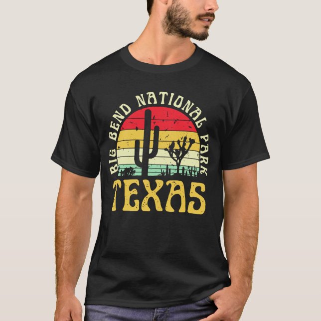 Big Bend National Park Texas Desert Hiking Retro V T Shirt (Framsida)