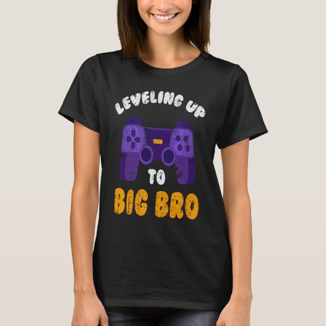 Big Bro  Present Game  Leveling future brother T Shirt (Framsida)