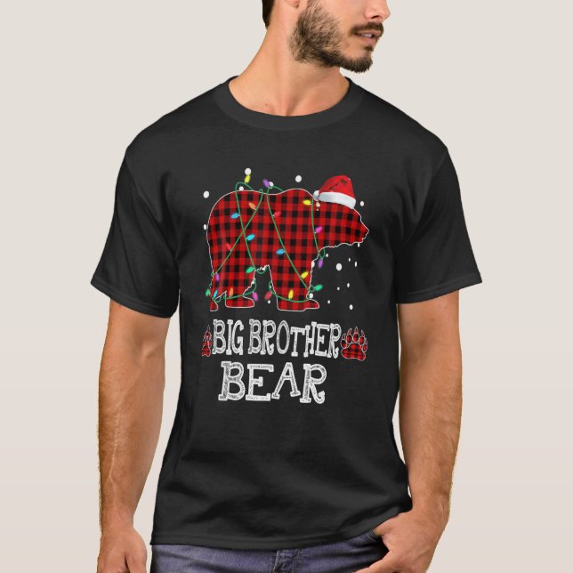 Big Brother Bear Red Buffalo Play Big Brother Bea T Shirt (Framsida)