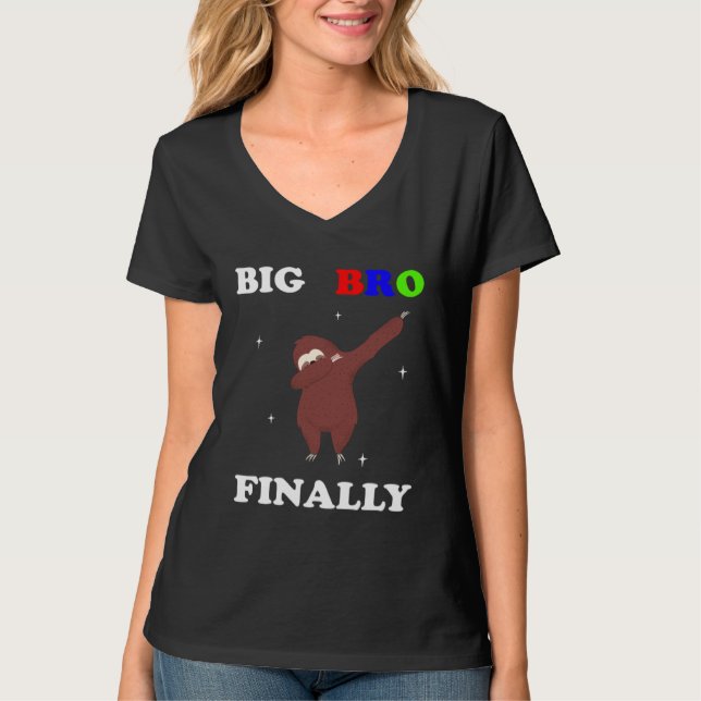 Big Brother Finally Sloth Announcement T Shirt (Framsida)