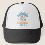 Big Brother of the Birthday Boy Rabbit Trucket Hat Keps<br><div class="desc">Tillbehör till perfekten som hjälper dig att hålla coolan i värmen. Tillbehör till perfekten som hjälper dig att hålla coolan i värmen. Detta bidrar till att skydda dig utomhus medan du tränar. Det är också underbart som golfhatt,  tennishatt eller boll-hatt i sol.</div>