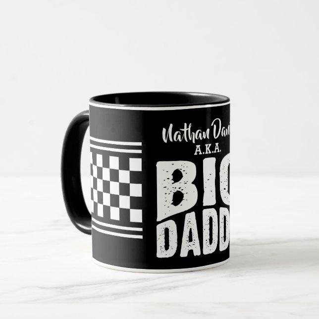 Big Daddy med ditt namn i vit text på svart Mugg (Framsida vänster)