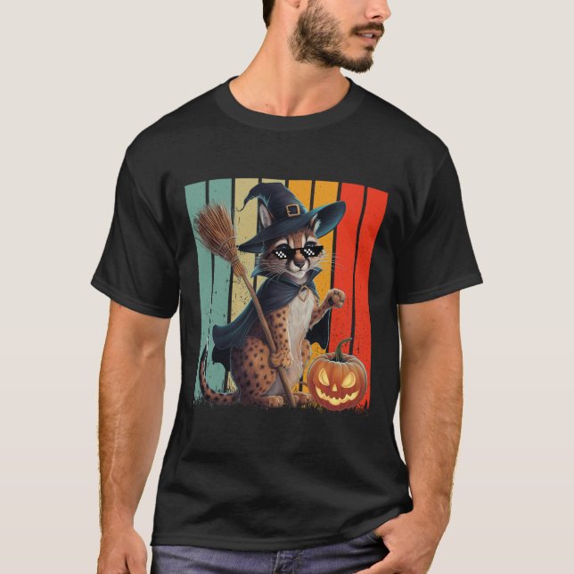Big Floppa Meme Caracal Cat Halloween T Shirt (Framsida)