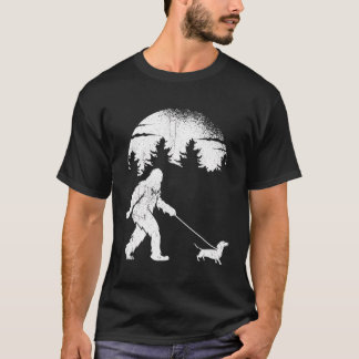 Big Foot Dachshund Walking Master Älskarinna Hund T Shirt