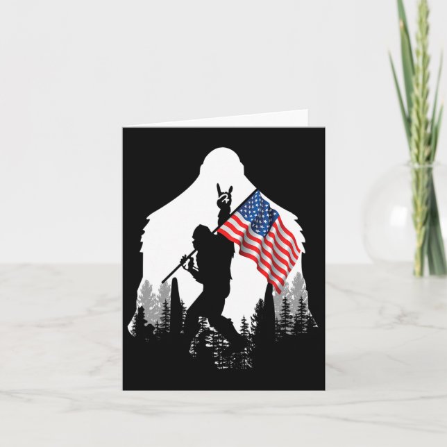 Big Foot Tröja - Bigfoot Sasquatch Amerikansk Flag Kort (Framsida)