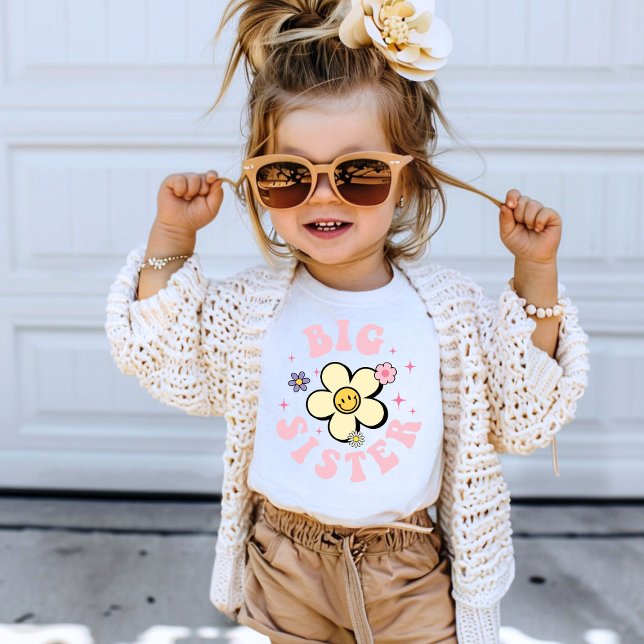 Big Sister Cute Flower Roligt och Cheerful T Shirt (Skapare uppladdad)