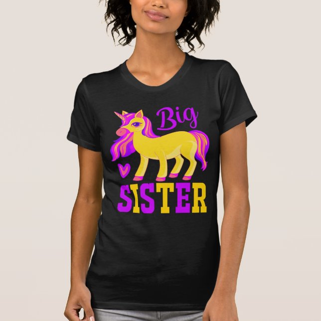 Big Sister Magic Unicorn T Shirt (Framsida)