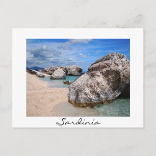 Big sten på Cala Mariolu-stranden på Sardinien Vykort