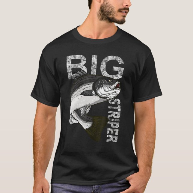 Big Striper Apparel Cape Cod Fishing Striped Bass  T Shirt (Framsida)