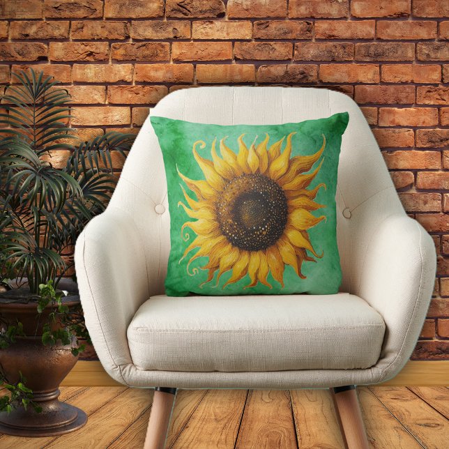 Big Yellow Sunflower Ornate Petals Shades of Green Kudde (Big yellow brown sunflower ornate petals on shades of green decorative indoor pillow.)
