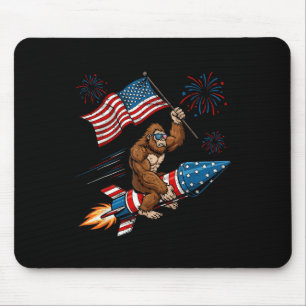 Bigfoot 4:e juli Patriotisk Sasquatch Fyrverkerier Musmatta