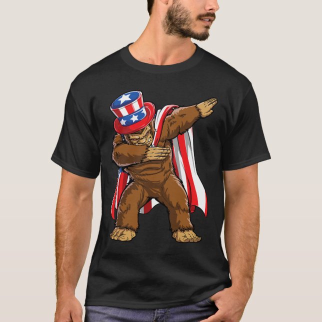 Bigfoot 4:e juli Sasquatch American Flag T Shirt (Framsida)