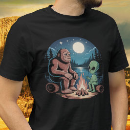 Bigfoot Alien UFO Kryptid Natt Paranormalt T Shirt